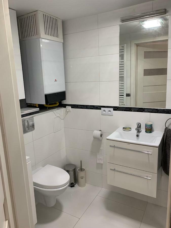 Charming Studio Apartment In The Heart Of The Jewish District! 크라쿠프 외부 사진